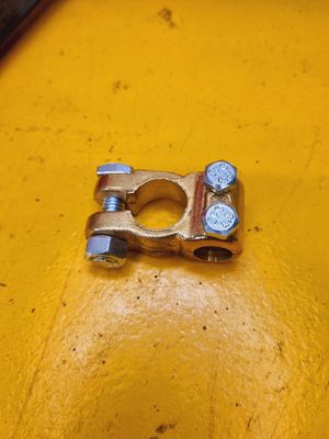 BATTERY TERMINAL POSITIVE 17.5 POST BT12