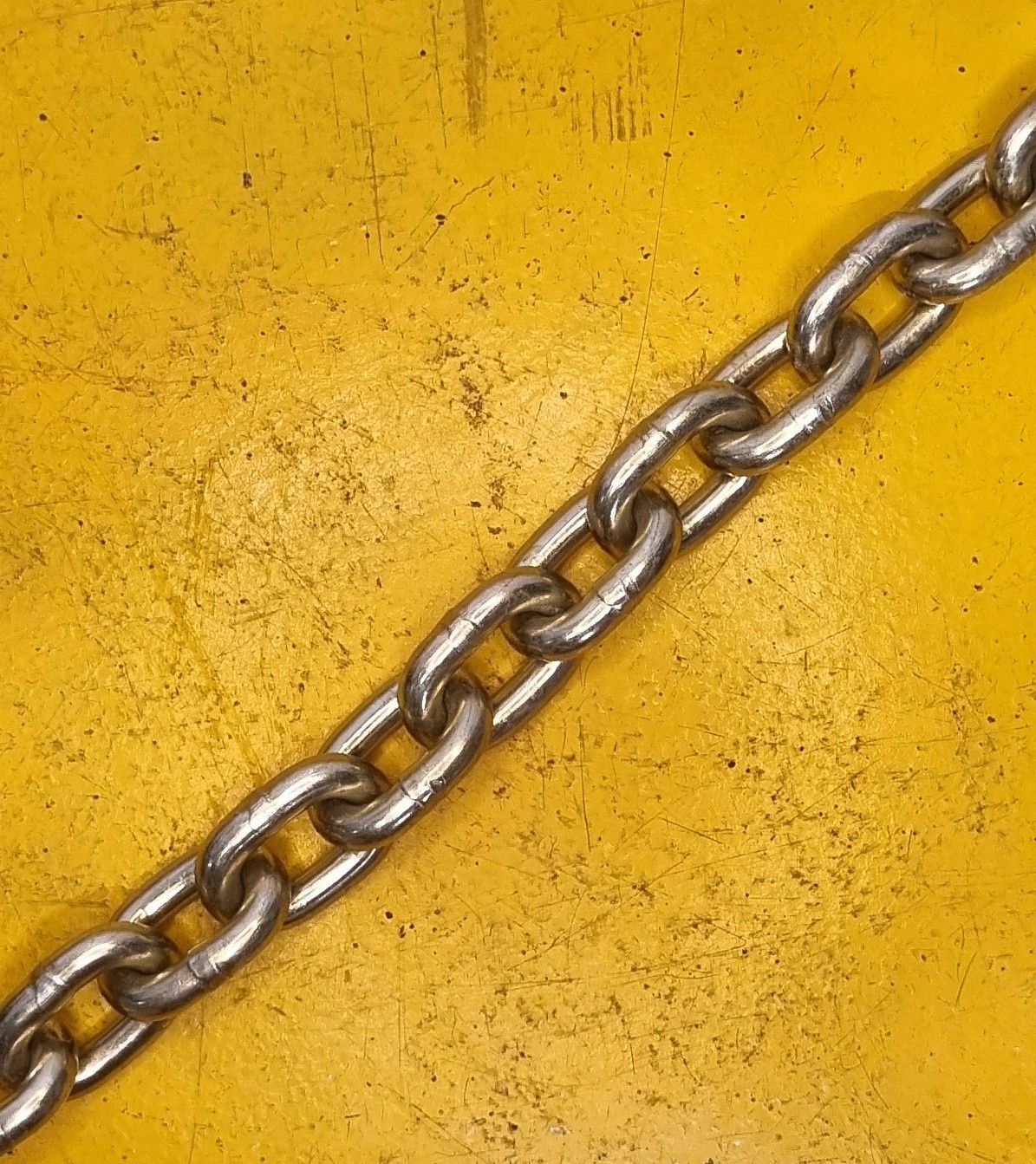 CHAIN 8MM HI TEN SHORT/GOLD PER METRE