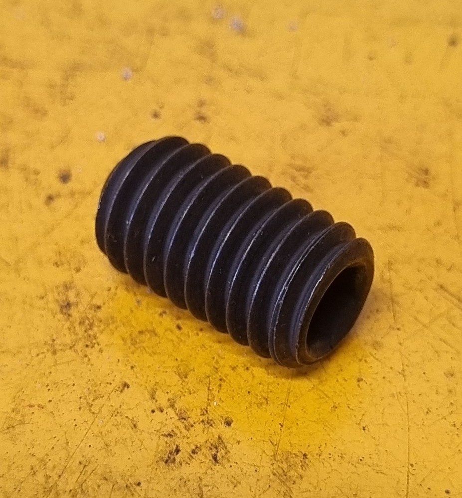 GRUB SCREW 3/16X1/2 UNC