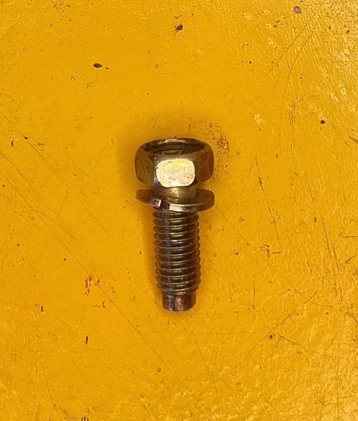 BOLT M8X20 PA YZP LOC JIS