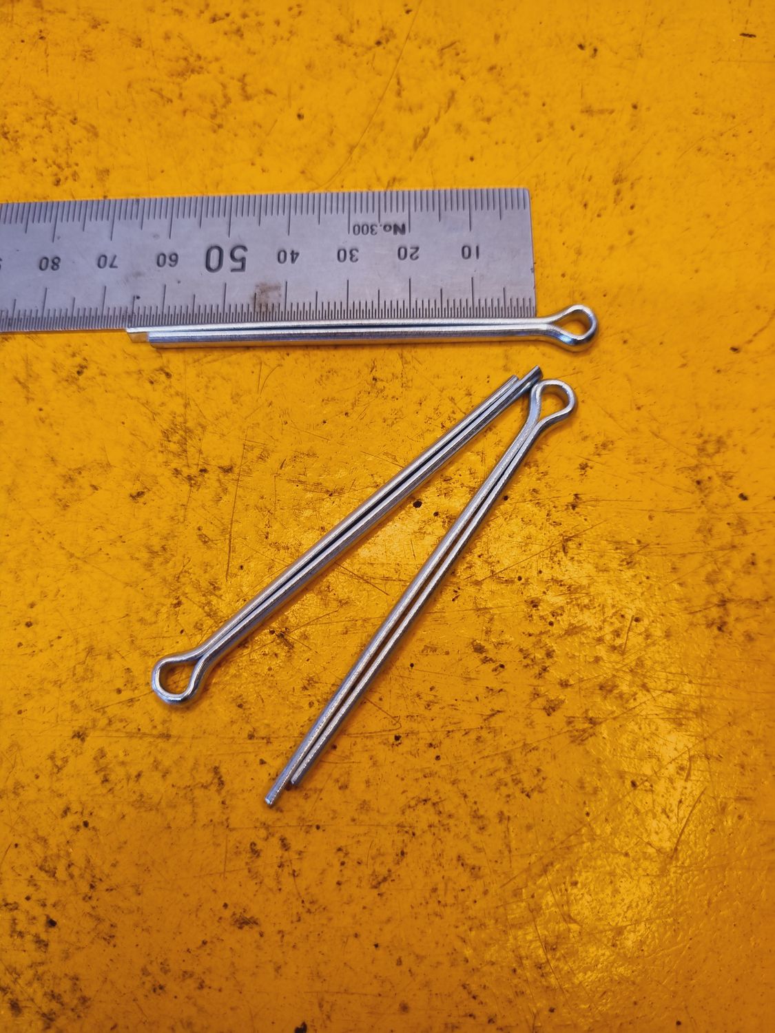 COTTER PIN M4X63 ZINC
