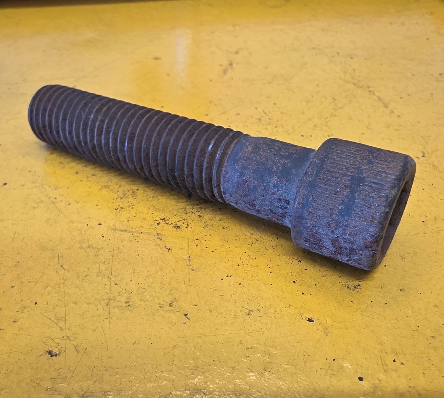 SOCKETHEAD CAPSCREW 5/8X3 BSW BLK