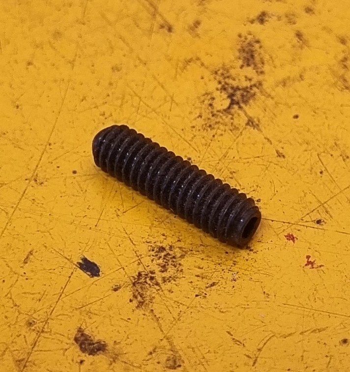 GRUB SCREW 4BAX1/2