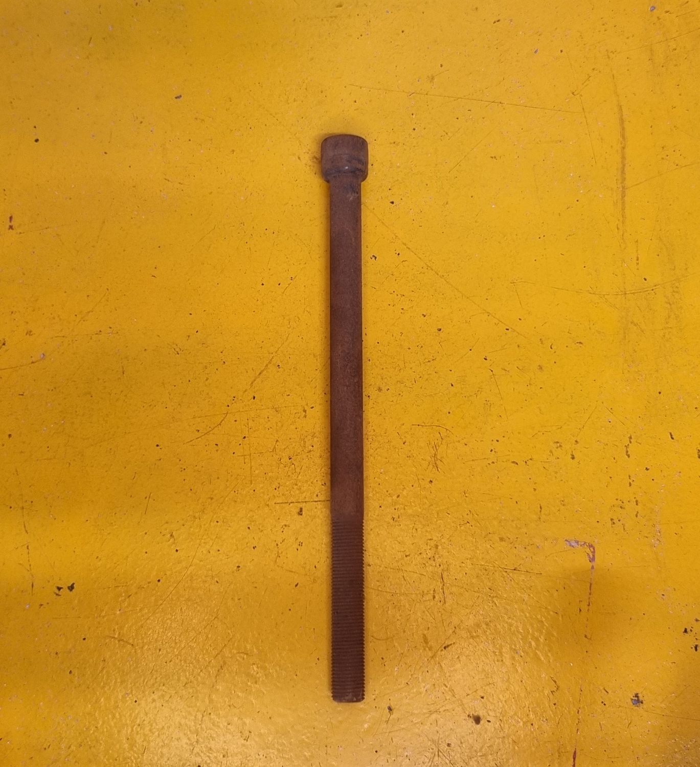 BOLT 1/2X8 UNF SPRING CENTRE BLK