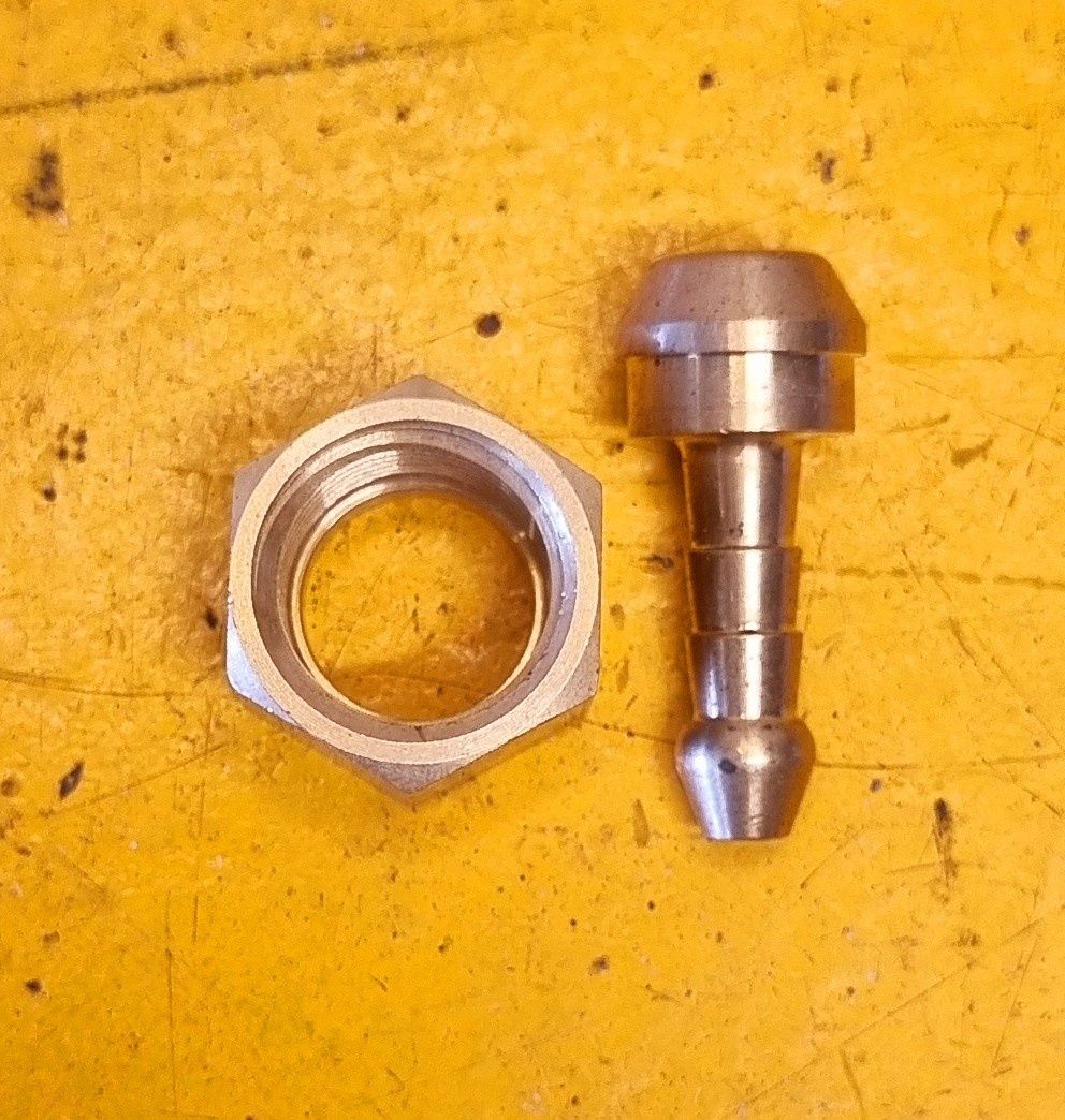 BRASS NUT AND TAIL ASSEMBLY 3/16 HOSE X 1/4 BSP