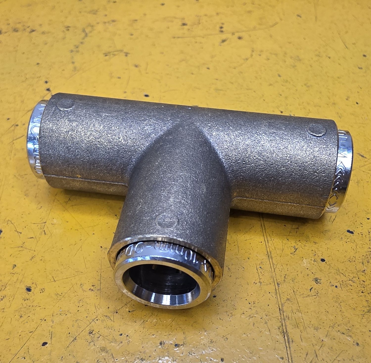 BRASS FFM14 TUBE TEE 10MM