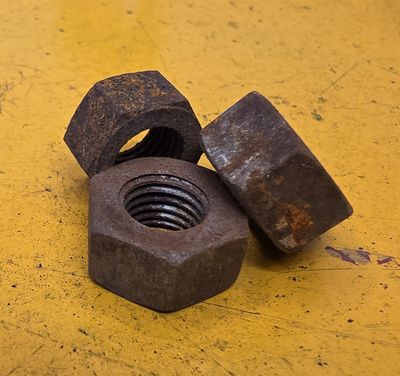 NUT 7/16 BSF