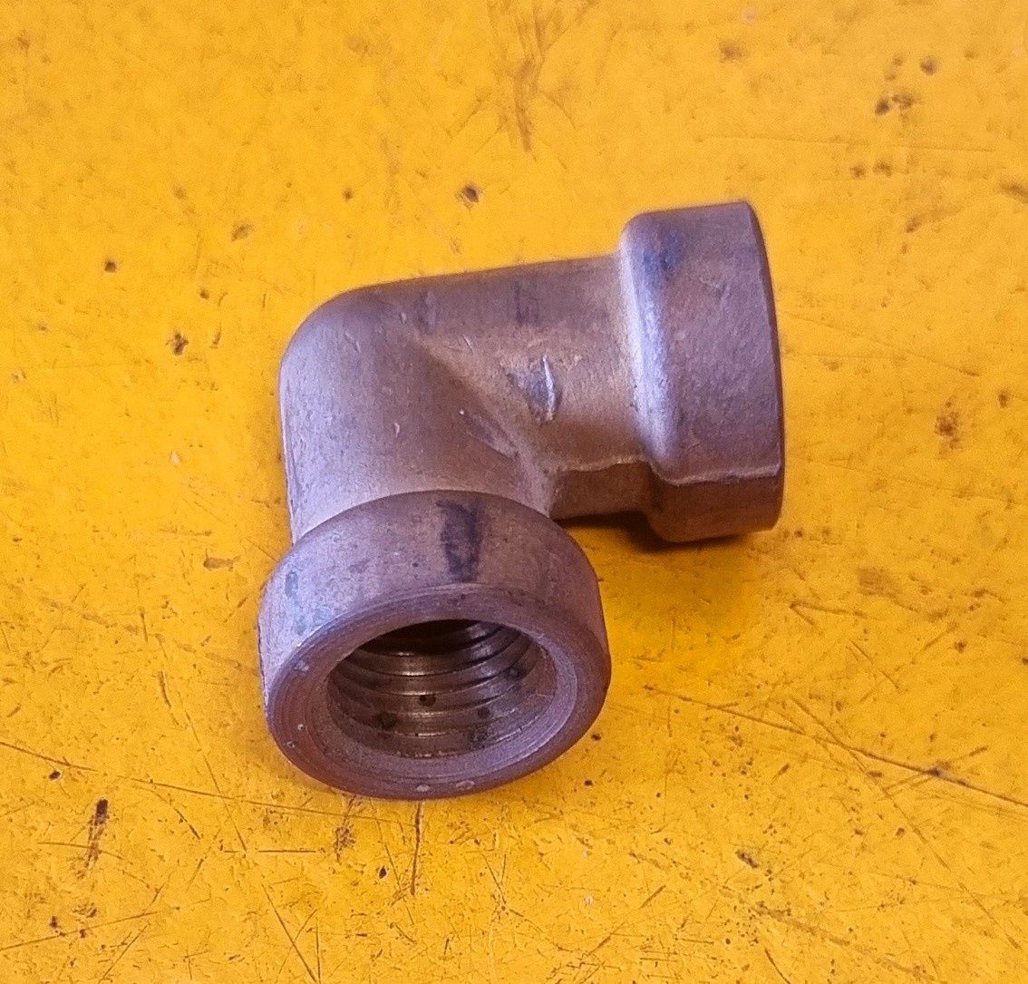 BRASS FEMALE 90 DEG ELBOW 1/4 BSP