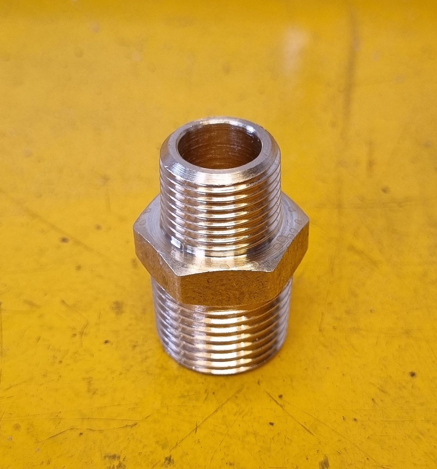 BRASS MALE REDUCING NIPPLE 1/2 X 3/8 BSP