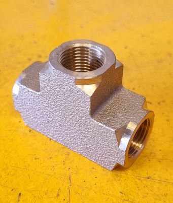 BRASS FEMALE TEE 1/4 BSP