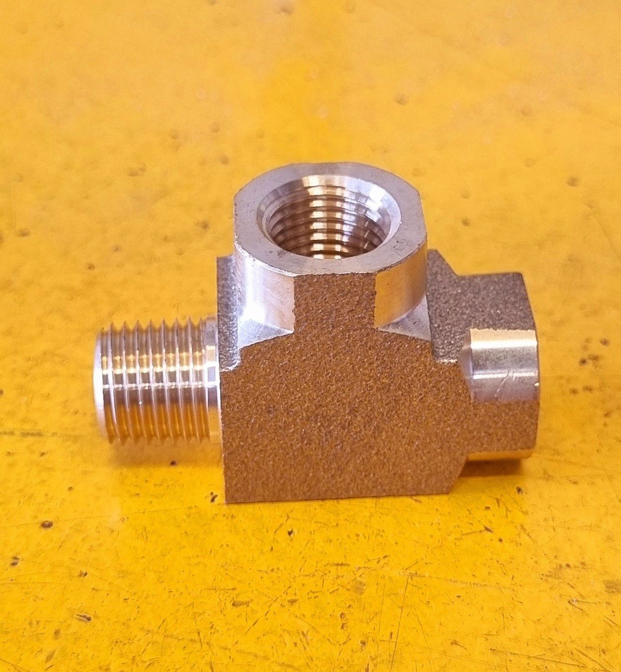 BRASS M/F RUN TEE 1/4 BSP