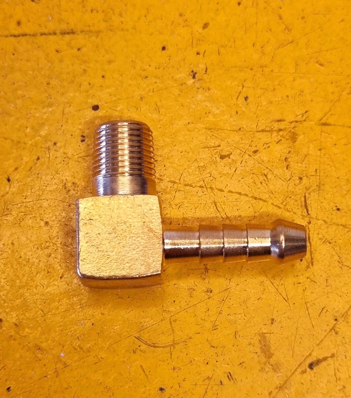 BRASS MALE ELBOW 3/16 X 1/8 BSP