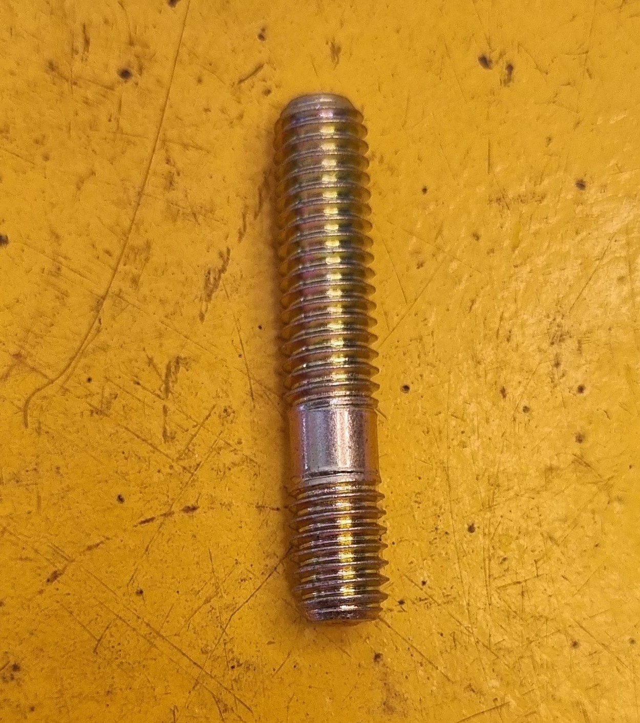 STUD MANIFOLD 3/8X2 UNC