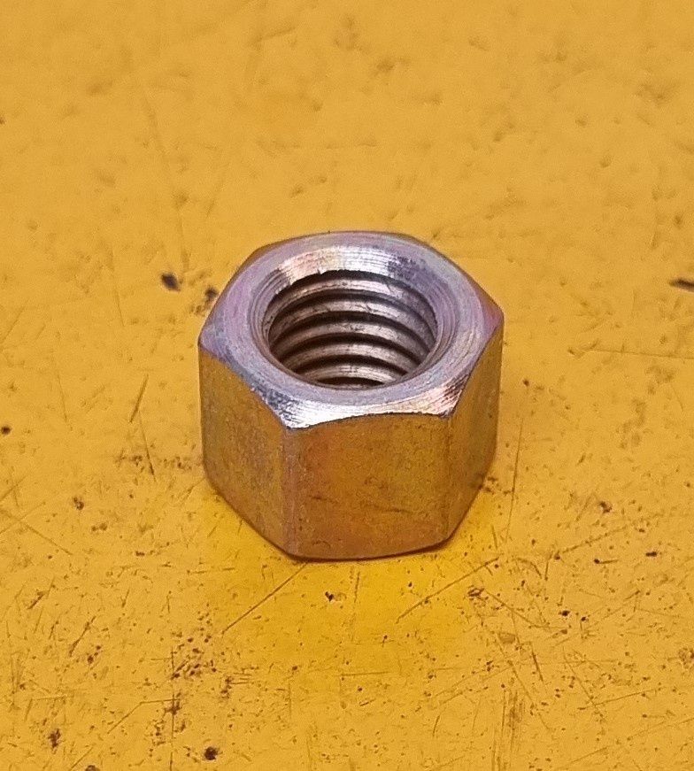 NUT M10 MANIFOLD 1.5 STD STEEL