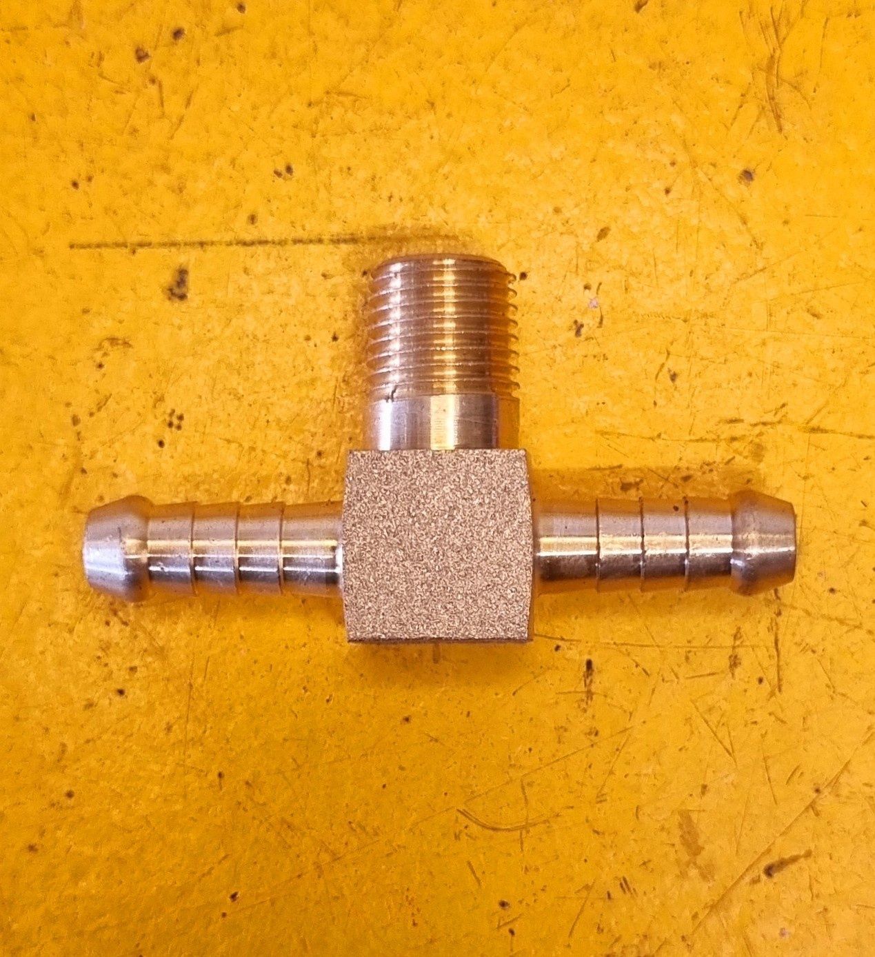 BRASS AIRLINE MALE BRANCH TEE 1/2 TUBE X 3/8 BSP