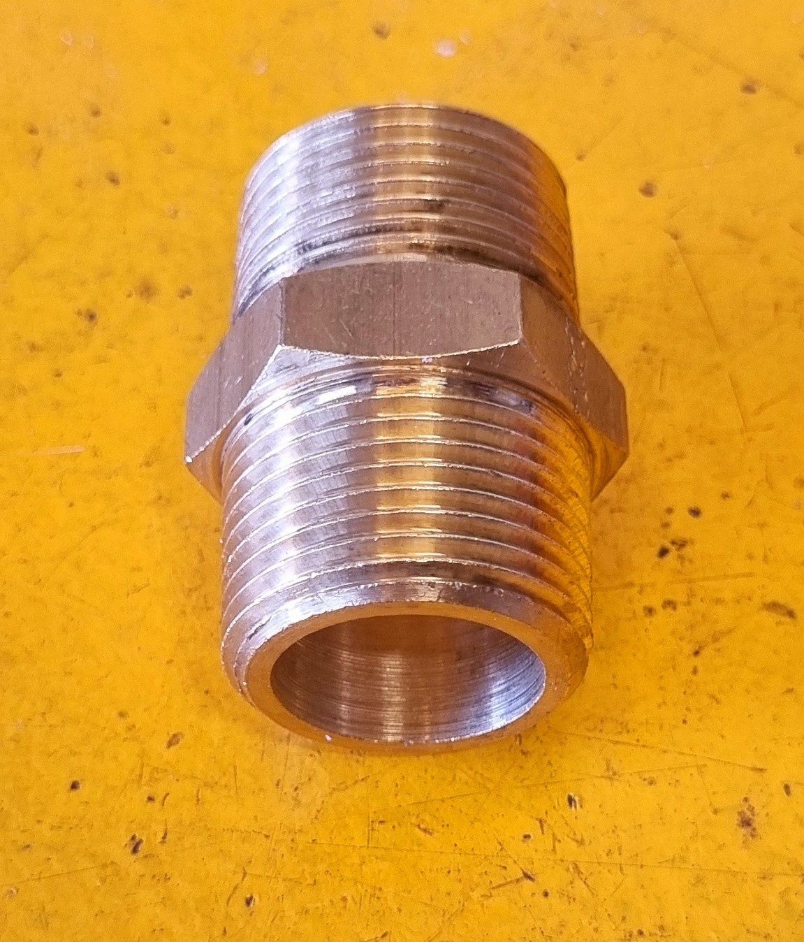 BRASS MALE HEX NIPPLE 3/4 BSP