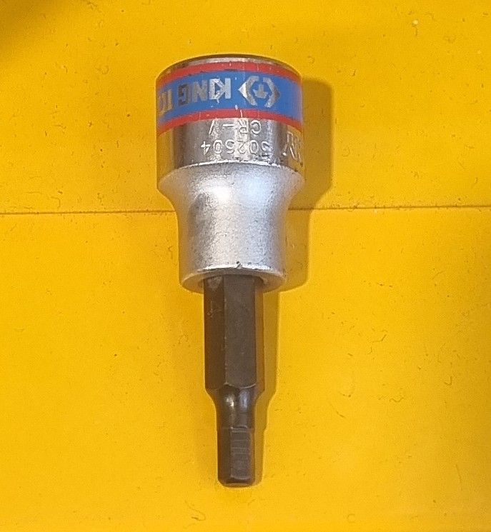 SOCKET HEX 4MM X 3/8 DR (TENG)