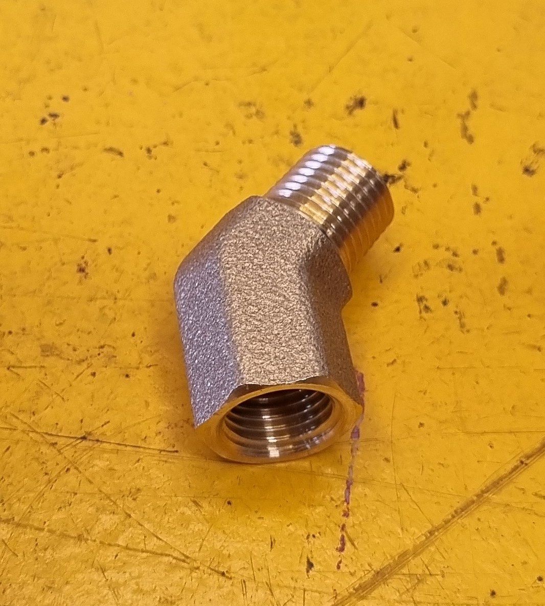 BRASS M/F 45 DEG ELBOW 1/4 (M) X 1/4 (F) BSP