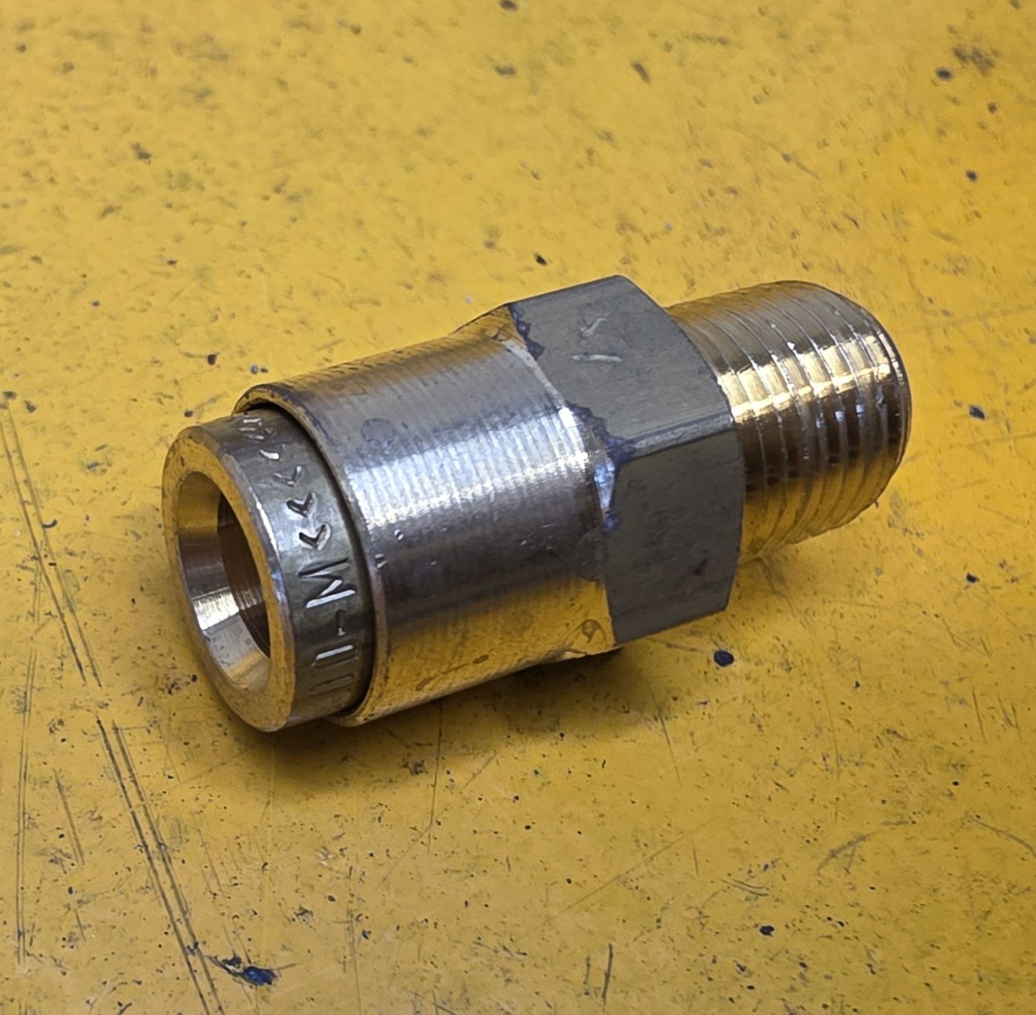 BRASS FF3 MALE CONNECT 1/4TX1/8NPT