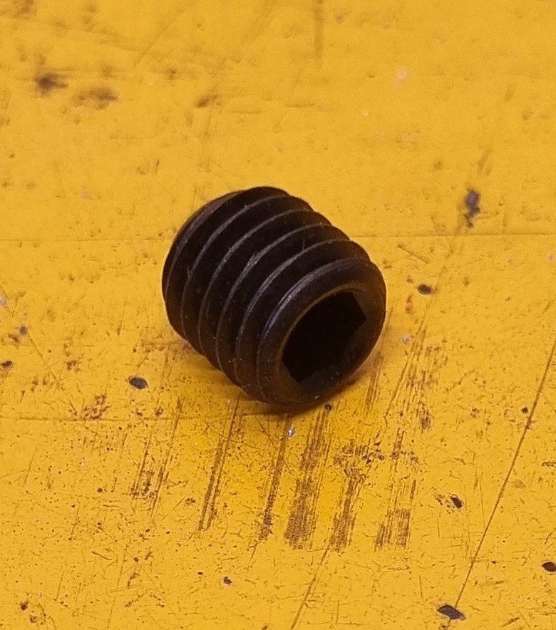 GRUB SCREW M5X10 BLK