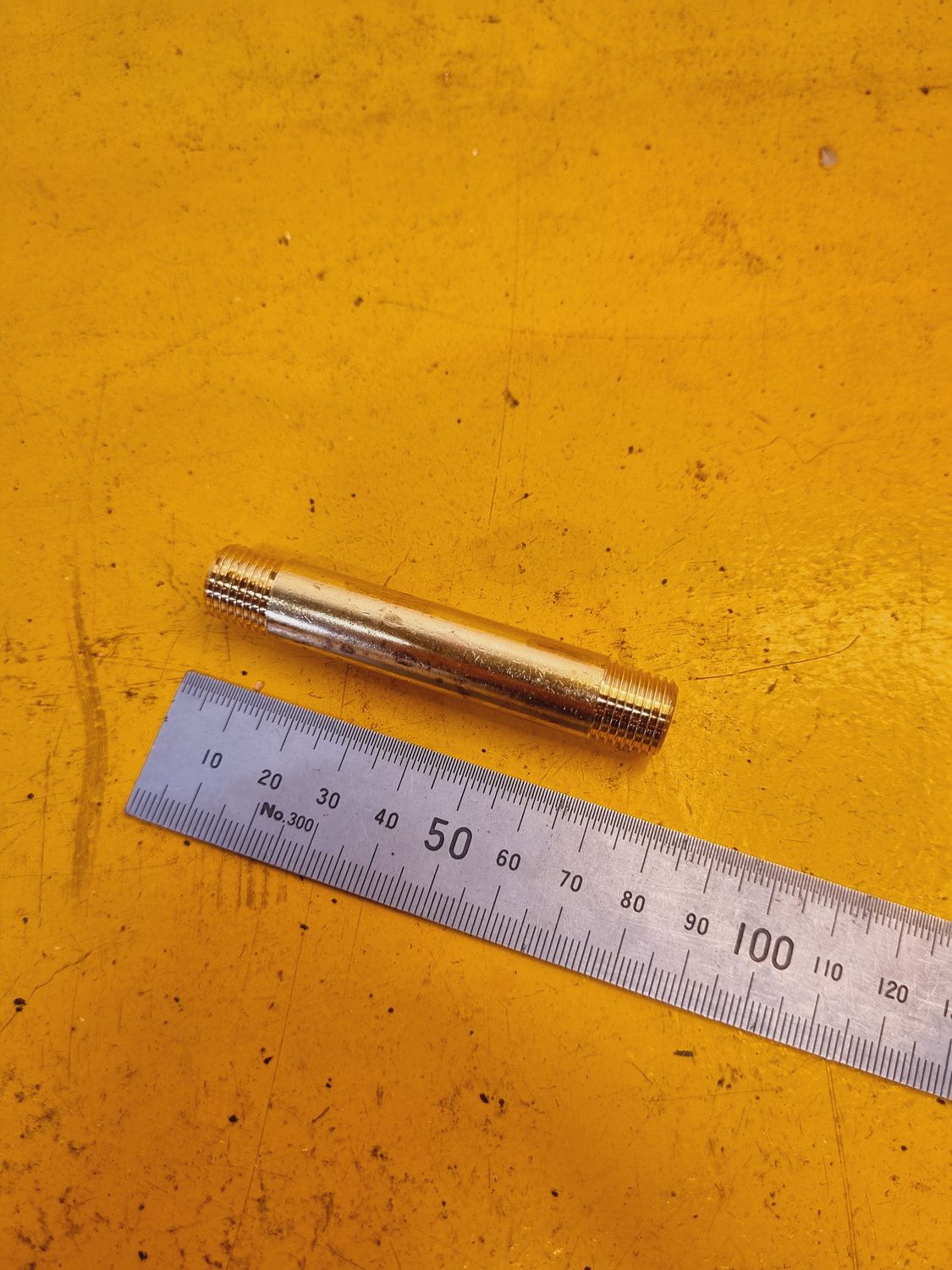 BRASS MALE LONG BARREL NIPPLE 1/4 BSP X 3"
