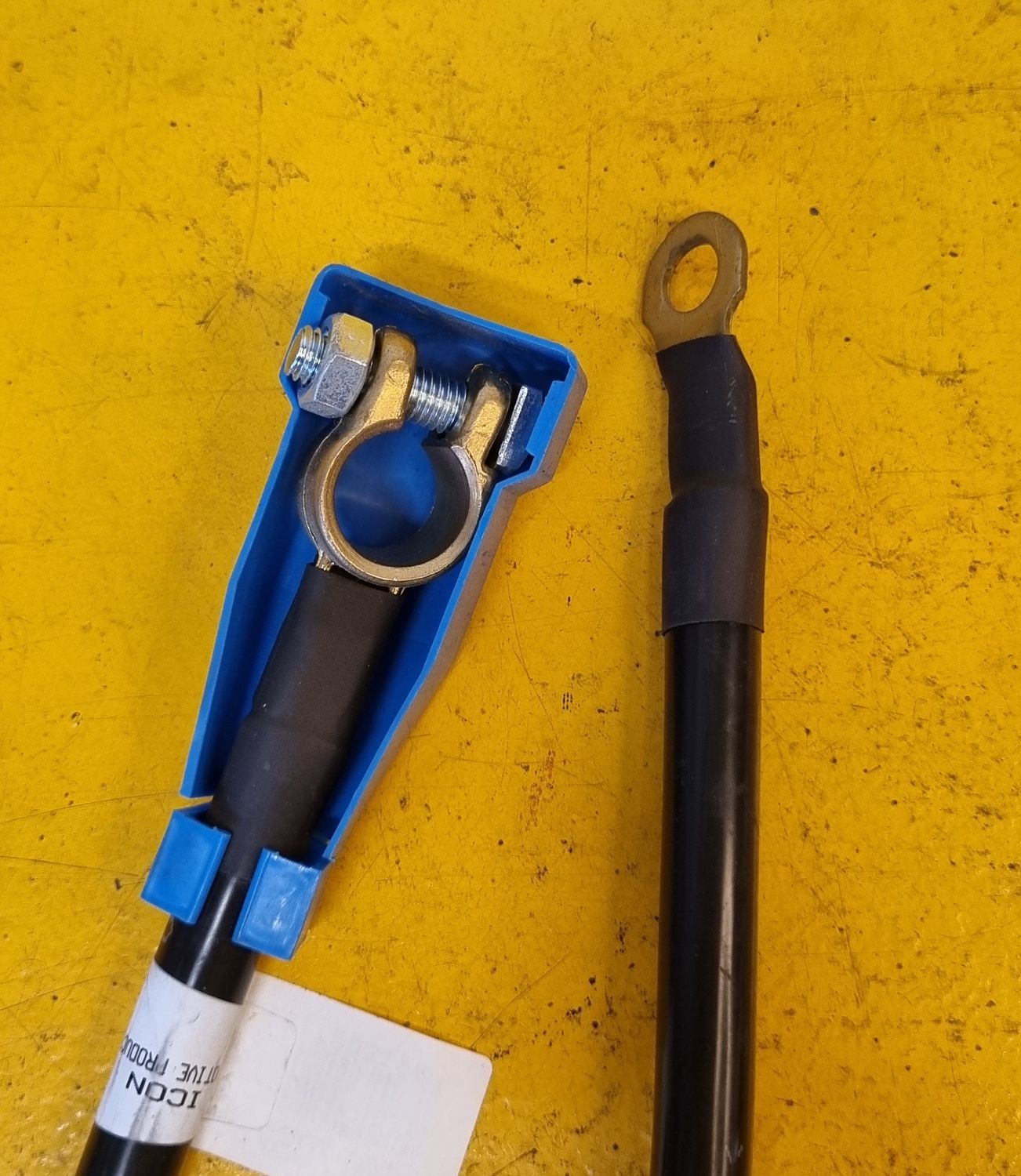 BATTERY TO STARTER CABLE 600MM (35MM WIRE)