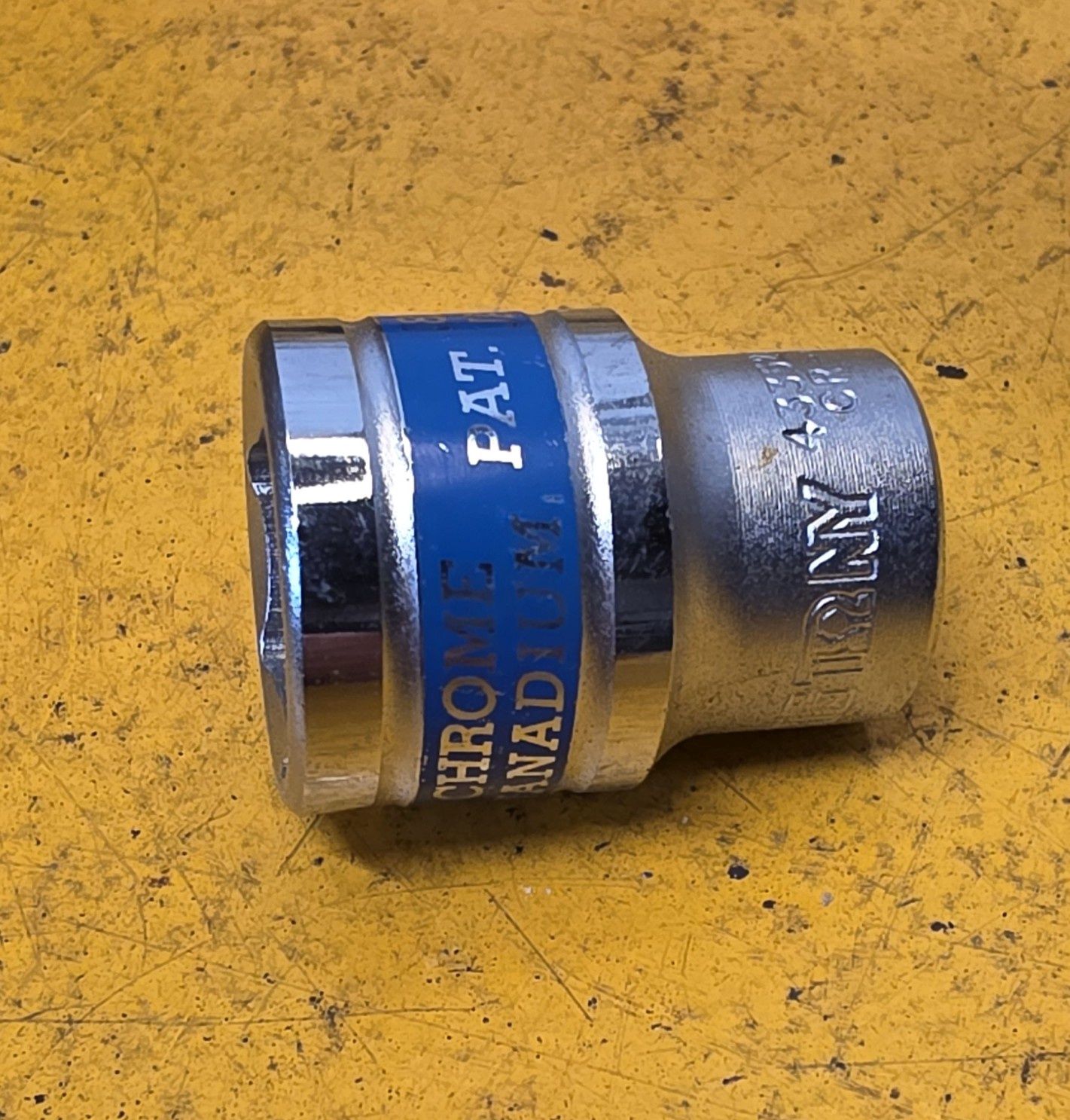 SOCKET 22X1/2DR REG 6PT KING TONY