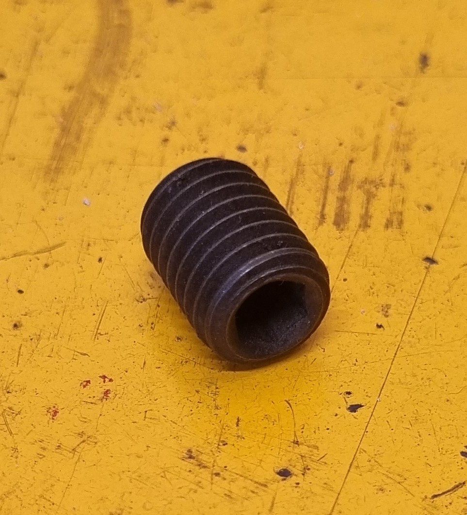 Grub Screw M10x20