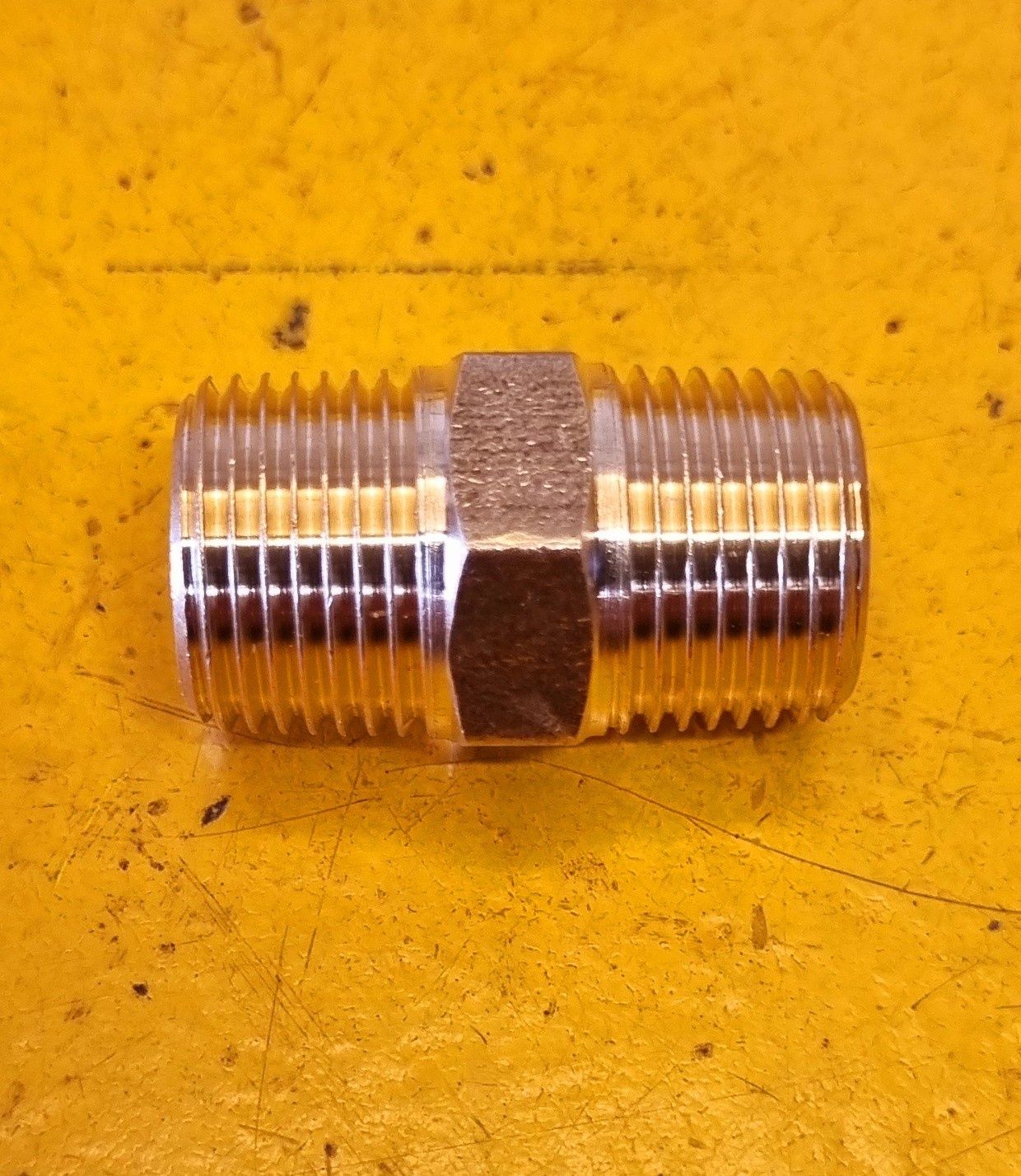 BRASS MALE HEX NIPPLE 1/4 BSP