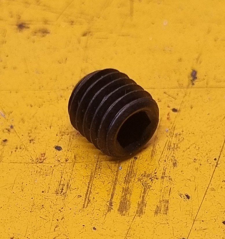 GRUB SCREW M5X8 BLK