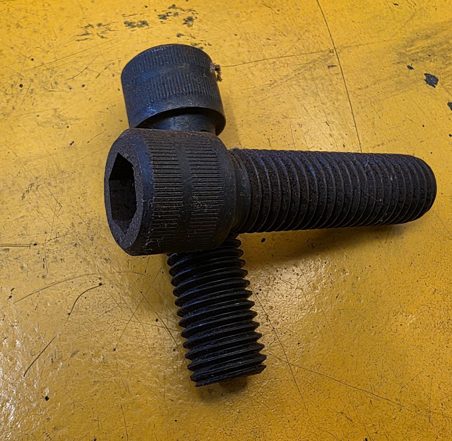SOCKETHEAD CAPSCREW 7/16X1.1/2 UNF BLK