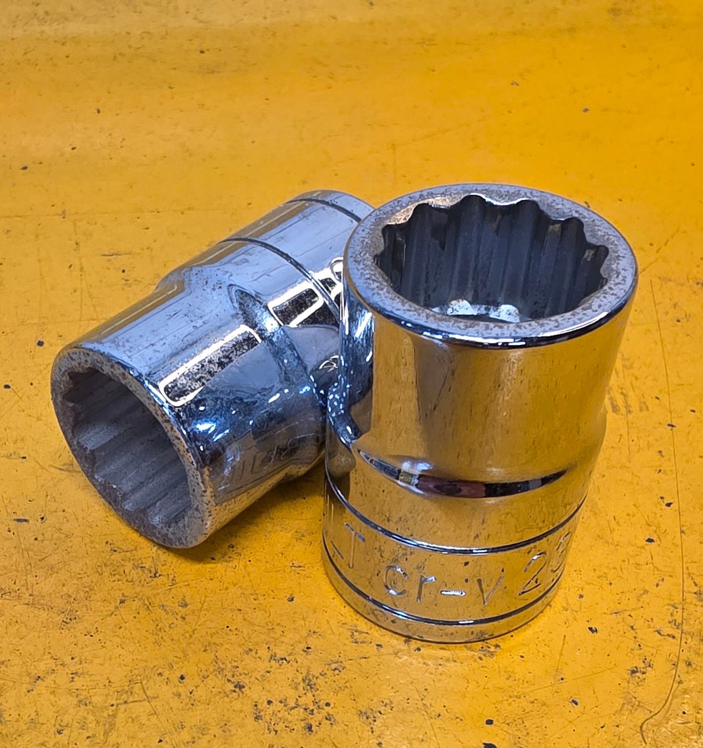 SOCKET 23MM X 3/4 DR REGULAR 12PT