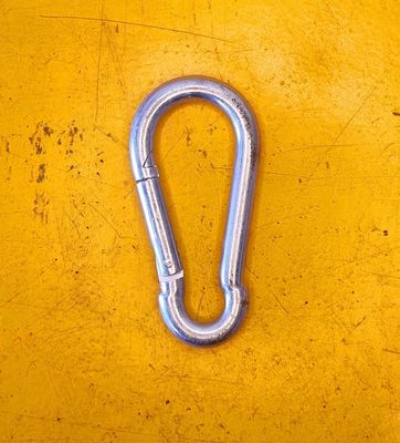KARABINER 6MM ZINC
