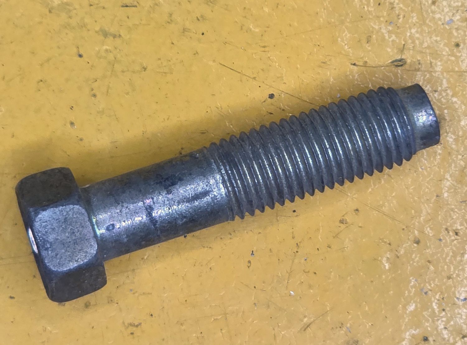 BOLT M10X40 1.25 FINE YZP