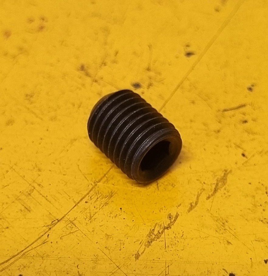 GRUB SCREW M10X8 1.0