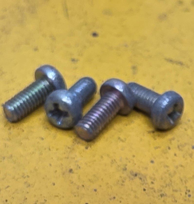 SCREW M2.6X8 0.45 PITCH PHILLIPS YZ