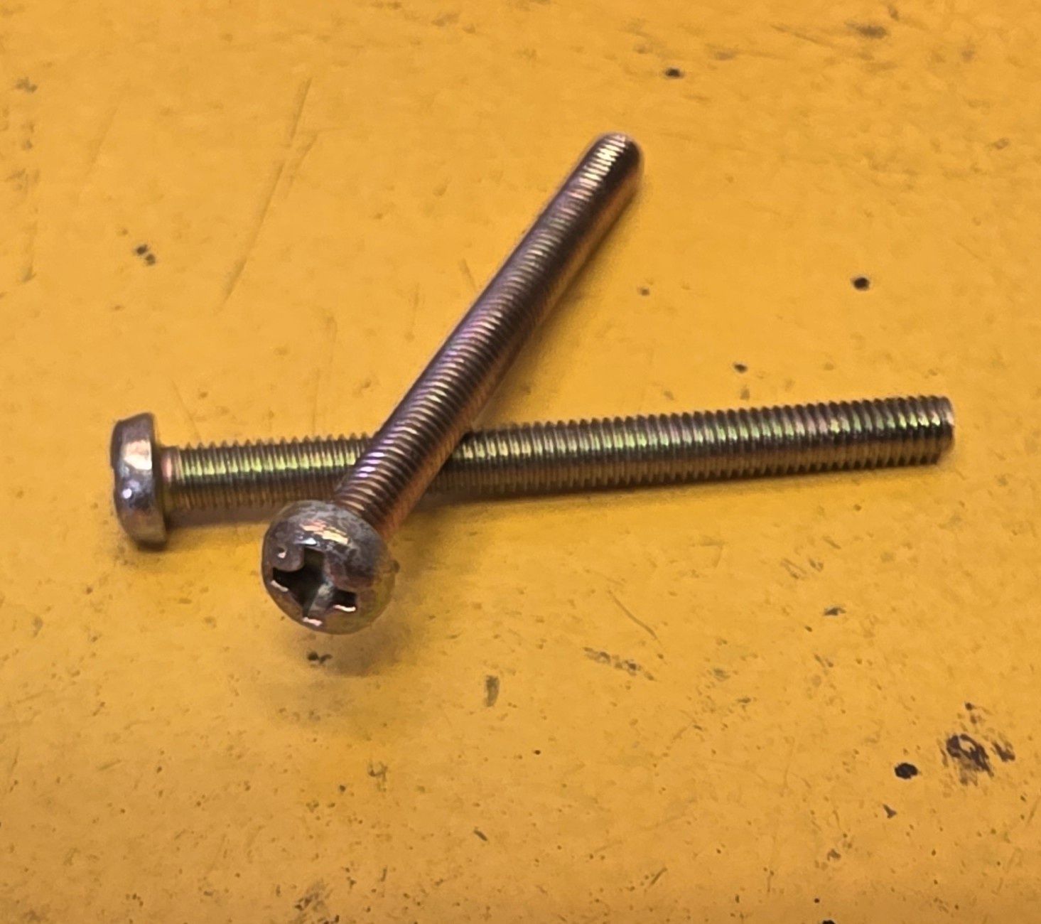 SCREW M3X34 MACHINE PHILLIPS YZ