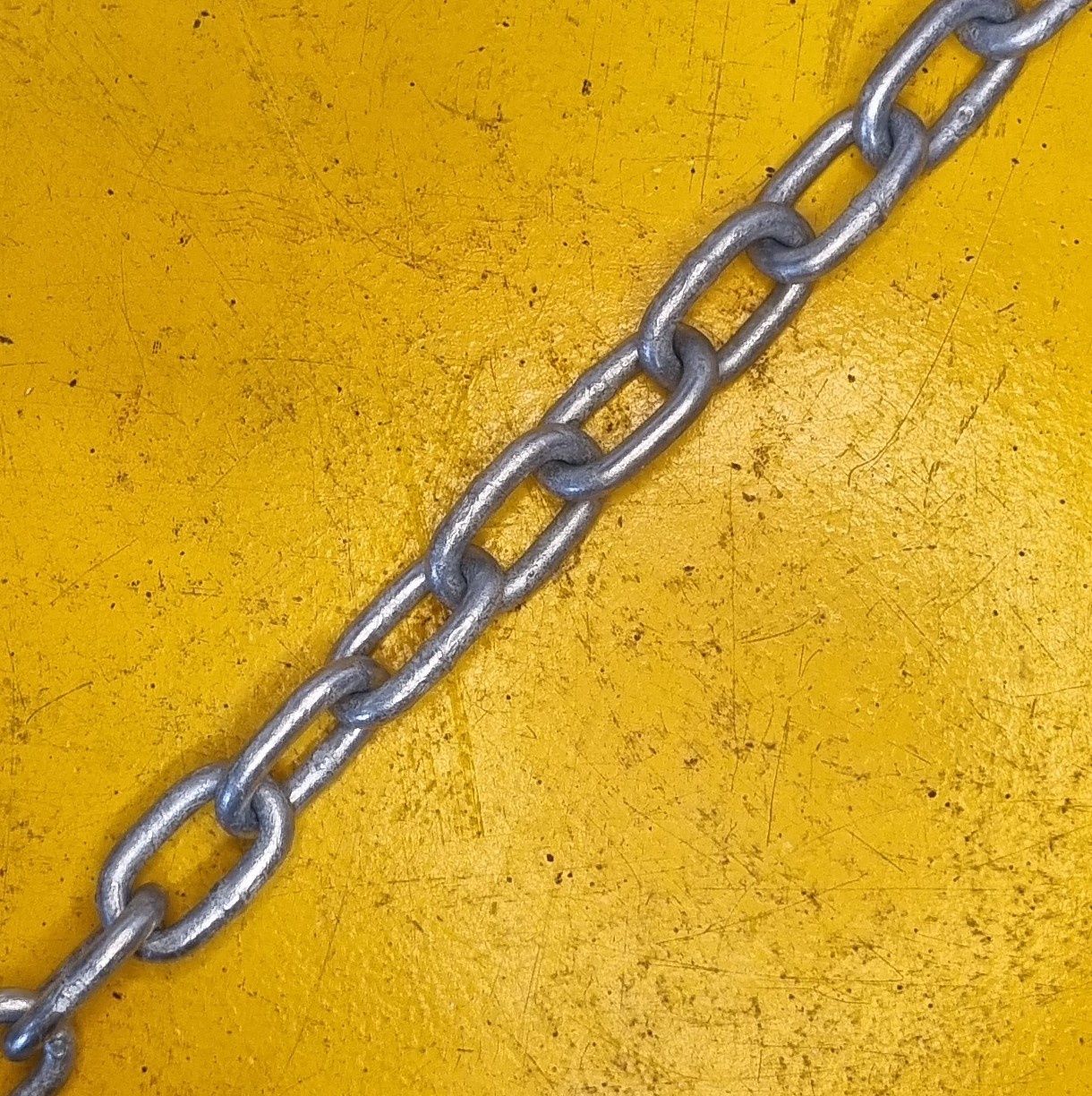CHAIN 6MM GALV PER METRE
