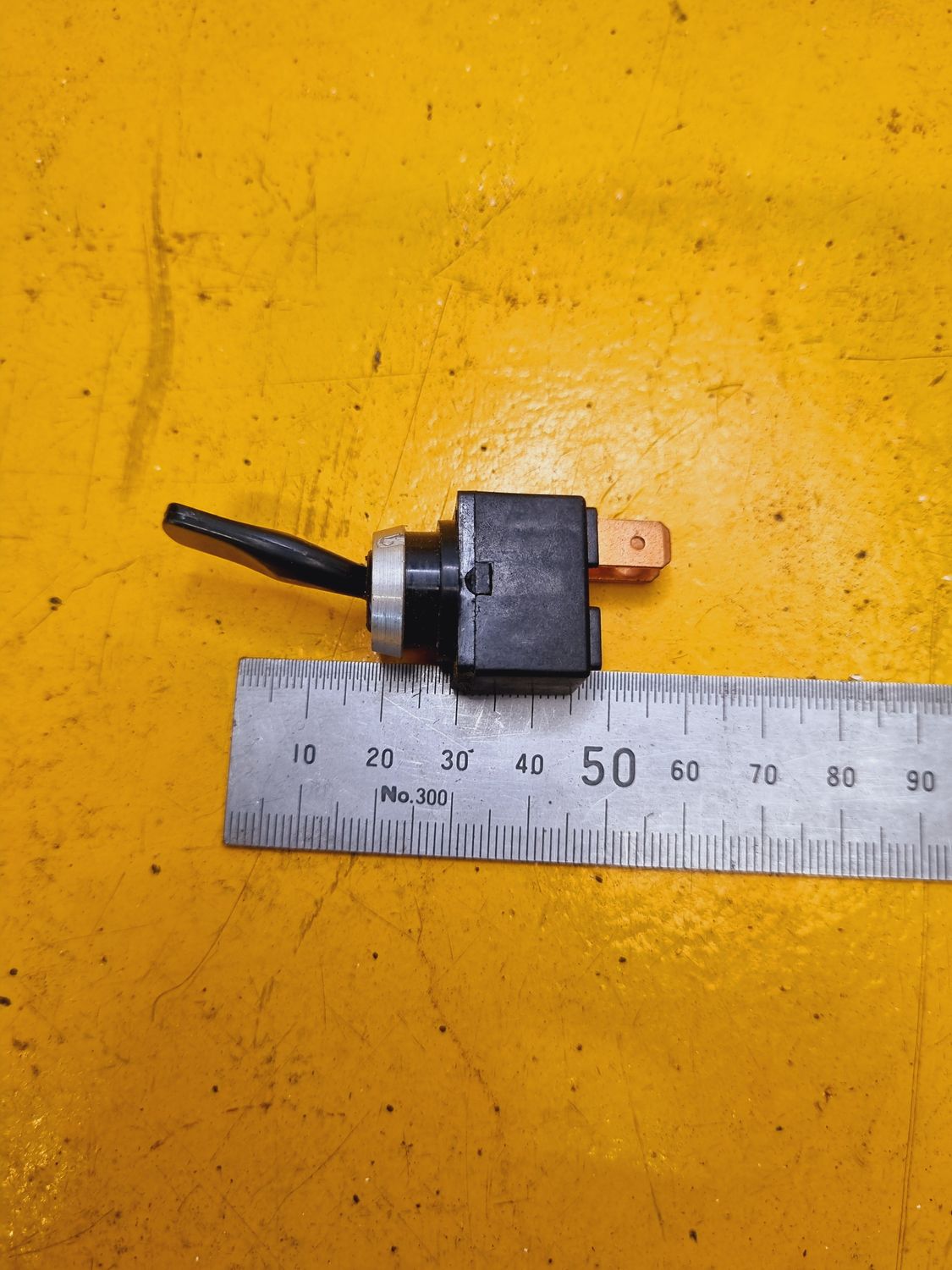 SWITCH TOGGLE ON/OFF OLD STYLE LONG ARM