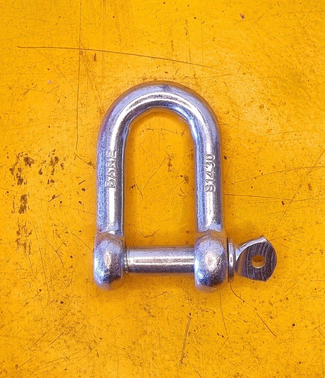 SHACKLE D 12MM ZINC B1430