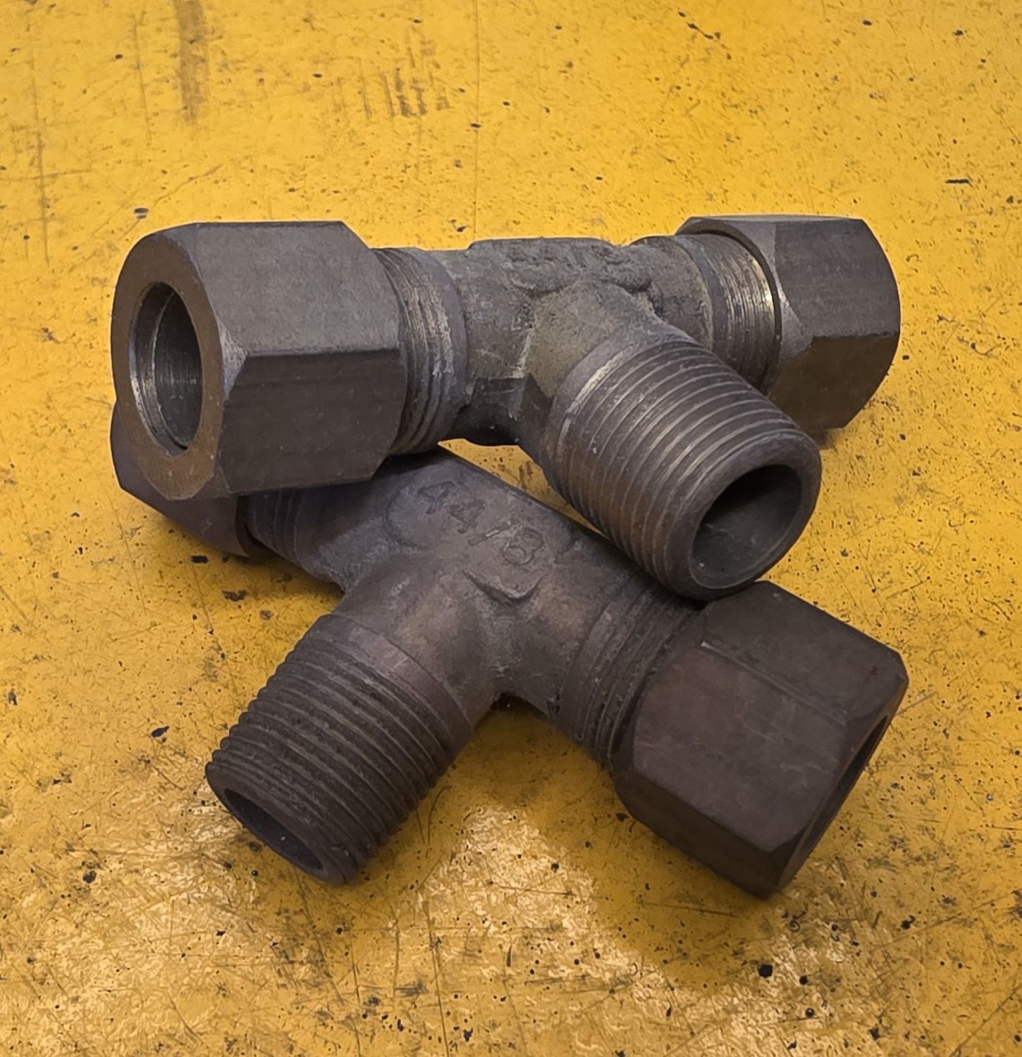 BRASS COMP UNION MALE BRANCH TEE 1/2 TUBE X 3/8 BSP