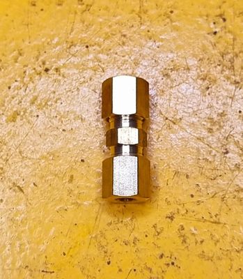 BRASS COMP DOUBLE UNION 6MM