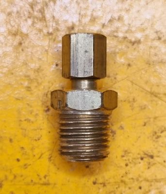 BRASS COMP MALE CONNECT 1/8 TUBE X 1/8 BSP