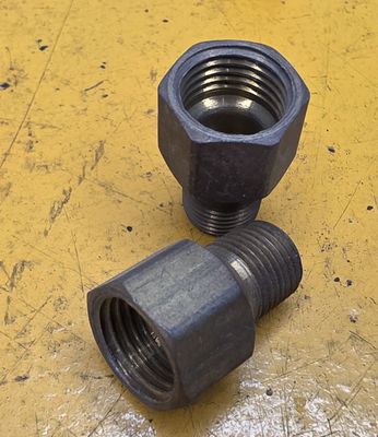 BRASS 45 DEG INV. FLARE MALE CONNECT 5/16 TUBE X 1/8 NPT