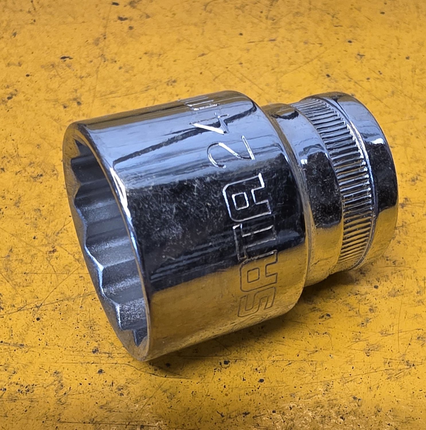 SOCKET 24X1/2DR REG 12PT SATA