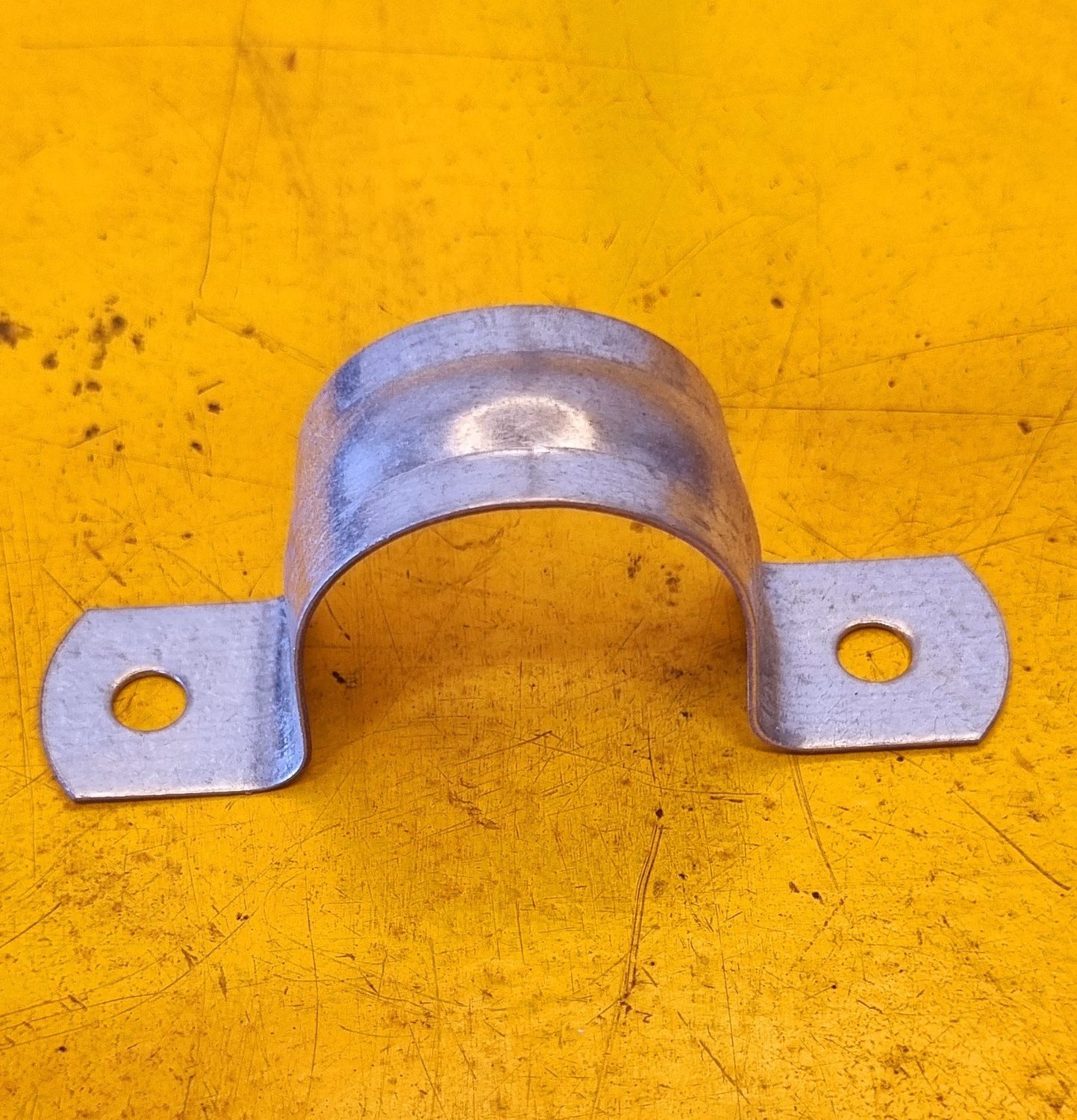 PIPE SADDLE 25MM DOUBLE SCREW