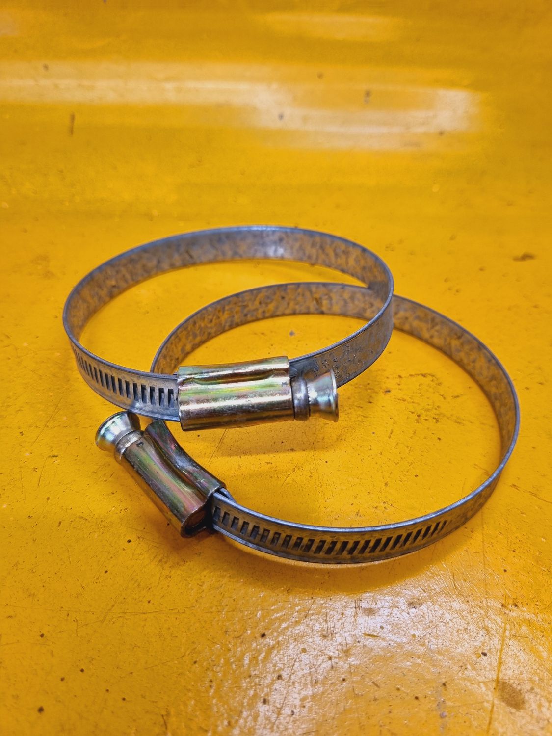 HOSE CLAMP 72-89MM SOLID BAND ZINC PLATED