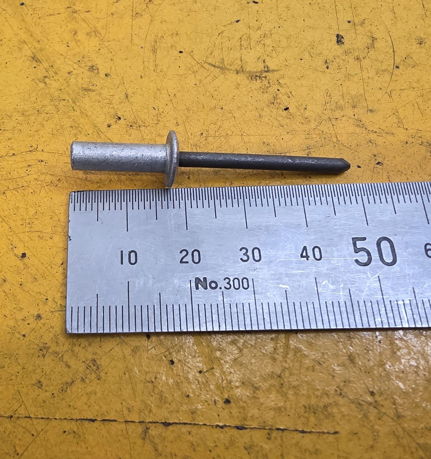 RIVET TA 6-6 SEALED