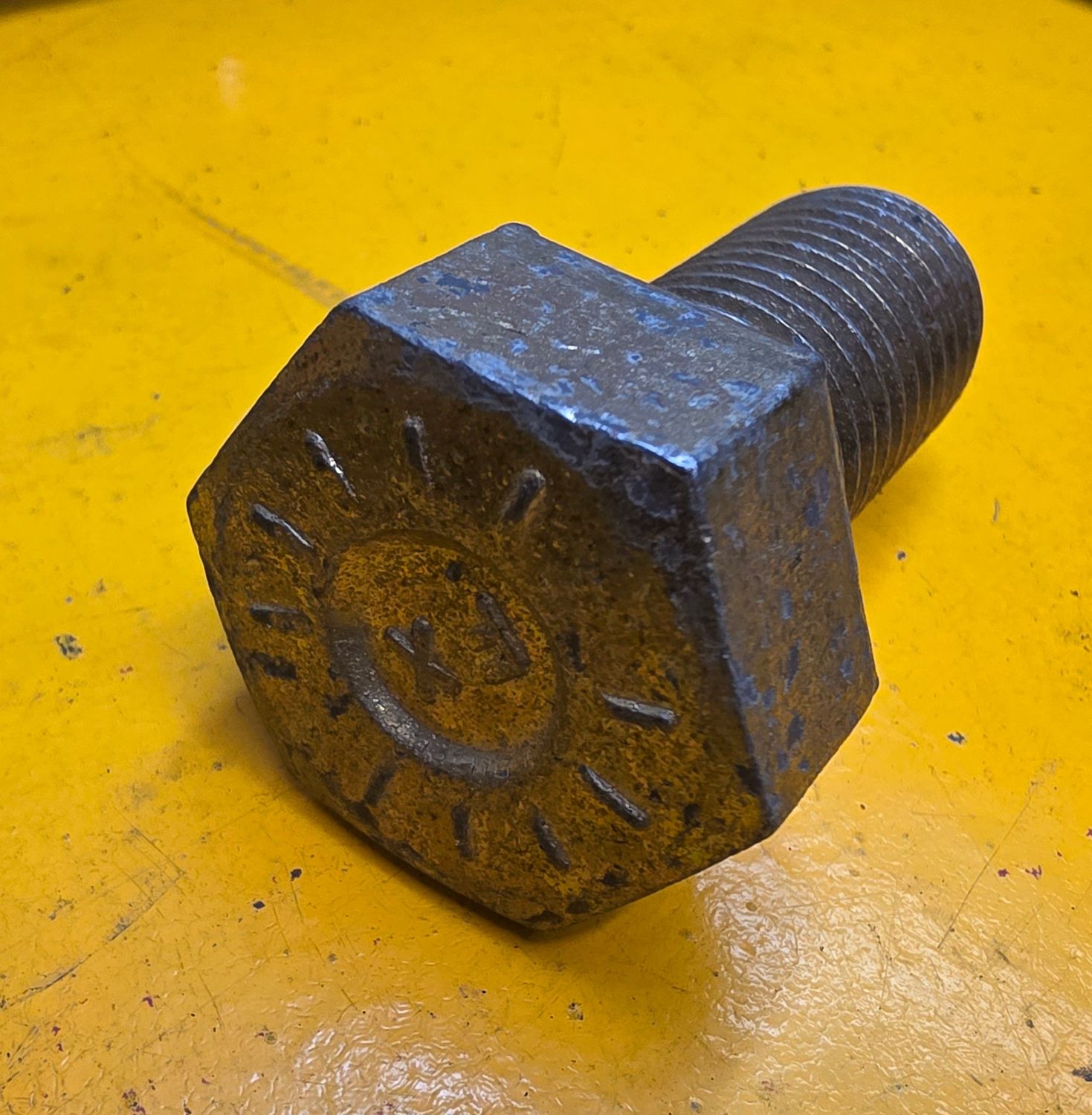 BOLT 1"X2 UNC GR9 YZP
