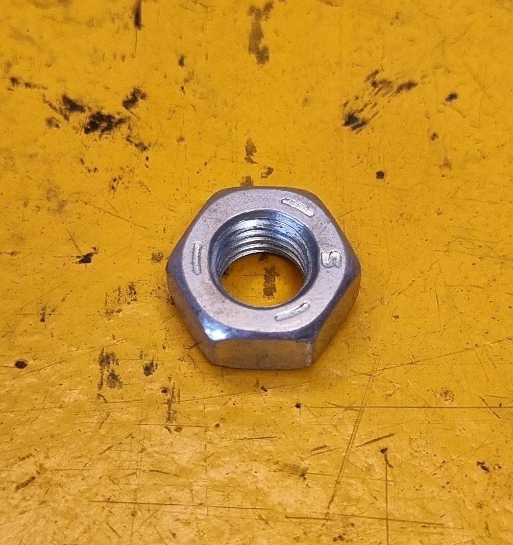 NUT 1/4 UNF ZINC